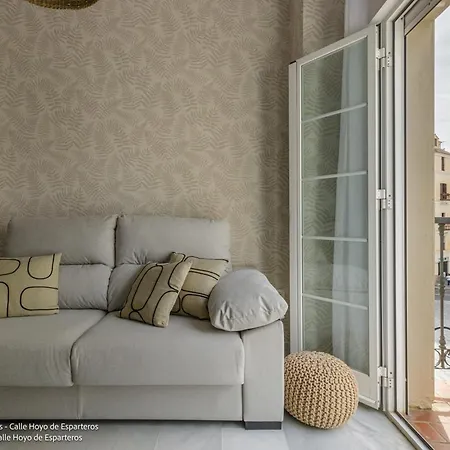 Apartment Living4malaga Urban